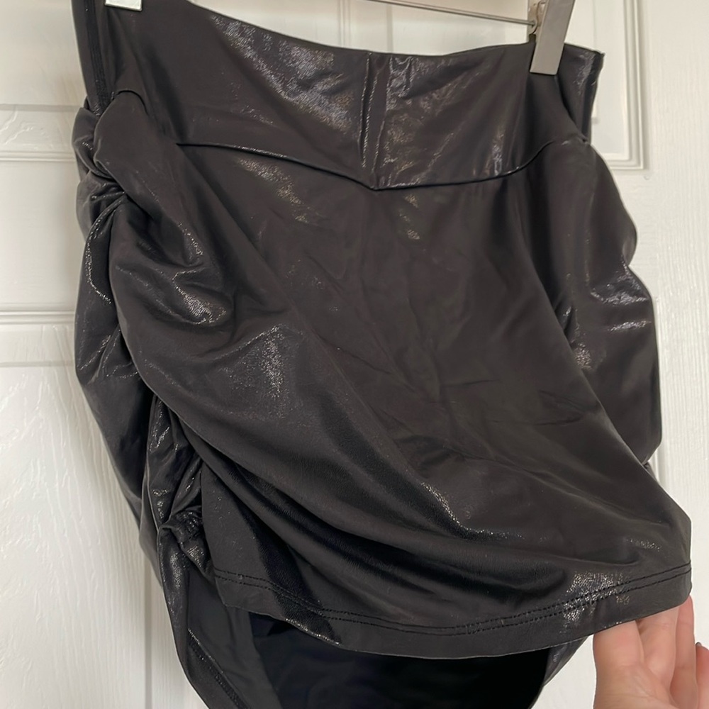 Halara faux foiled leather skirt
